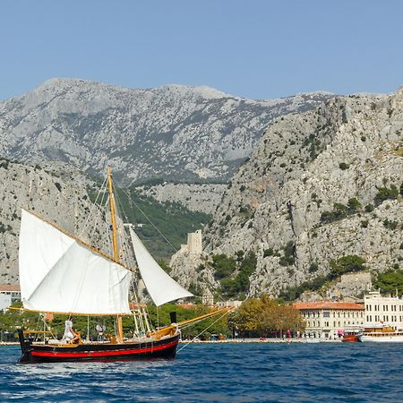 Hotel Villa Dvor (Adults Only) Omiš Eksteriør bilde