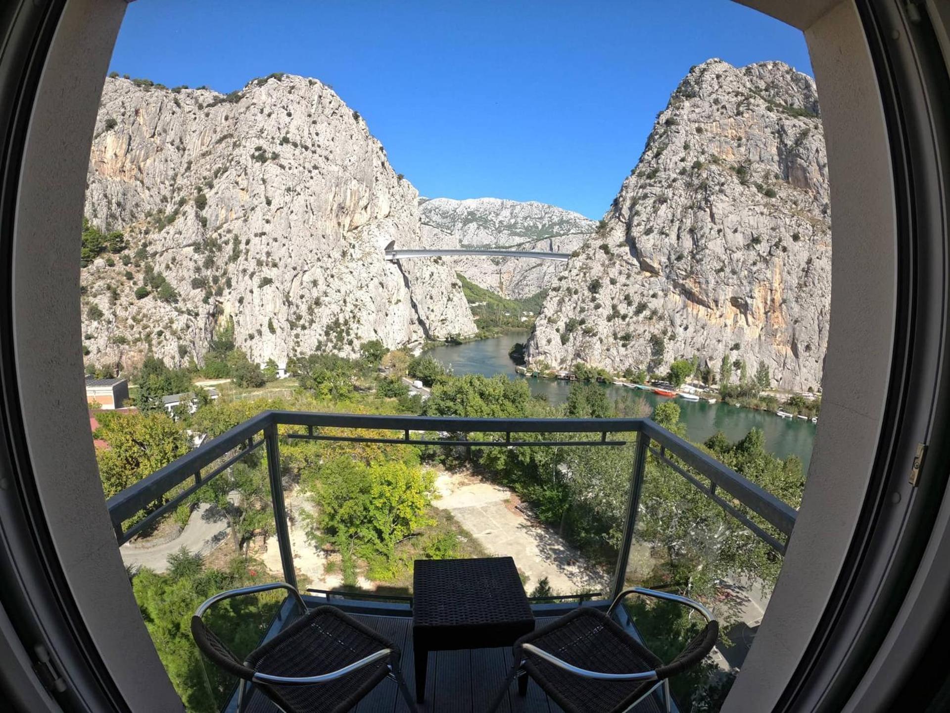 Hotel Villa Dvor (Adults Only) Omiš Eksteriør bilde