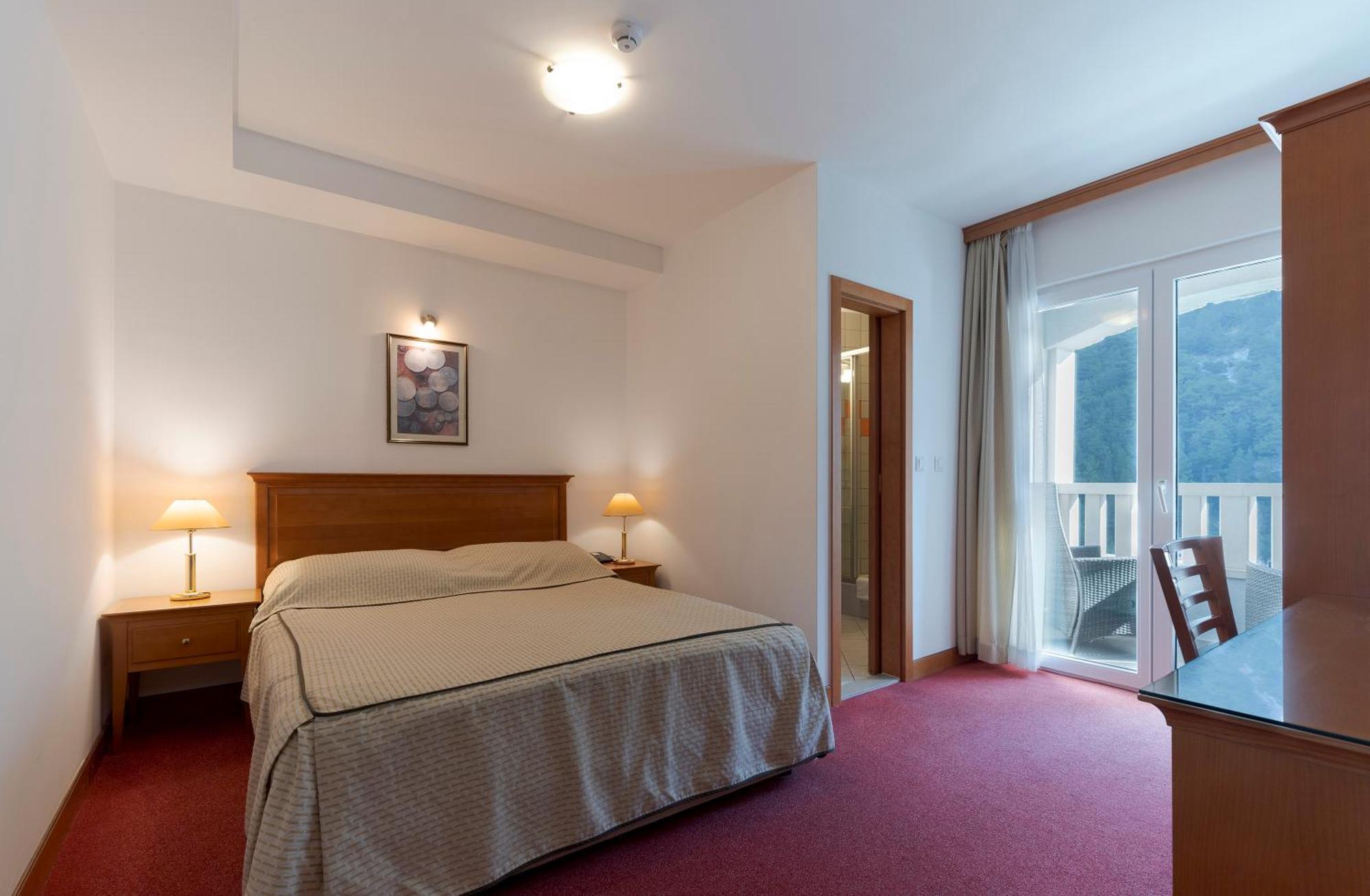 Hotel Villa Dvor (Adults Only) Omiš Rom bilde
