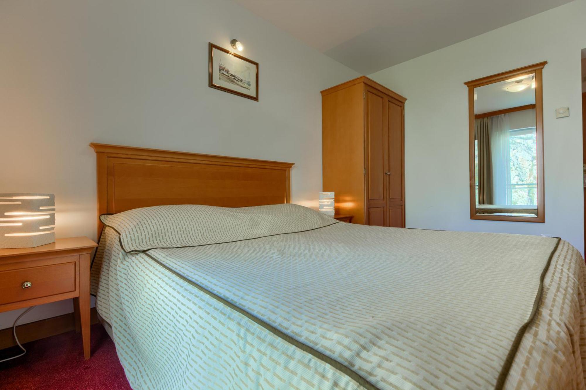 Hotel Villa Dvor (Adults Only) Omiš Rom bilde